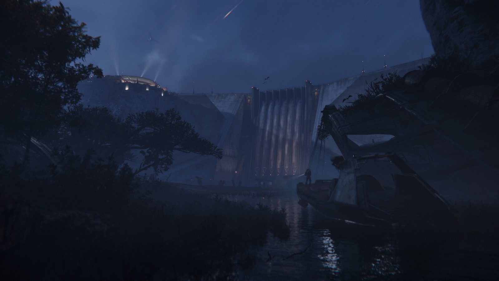 Una captura de Squadron 42 en Steam muestra a un soldado con traje espacial caminando junto a un caza posado sobre el suelo oscuro de un hangar, mientras otra nave cruza el cielo 5